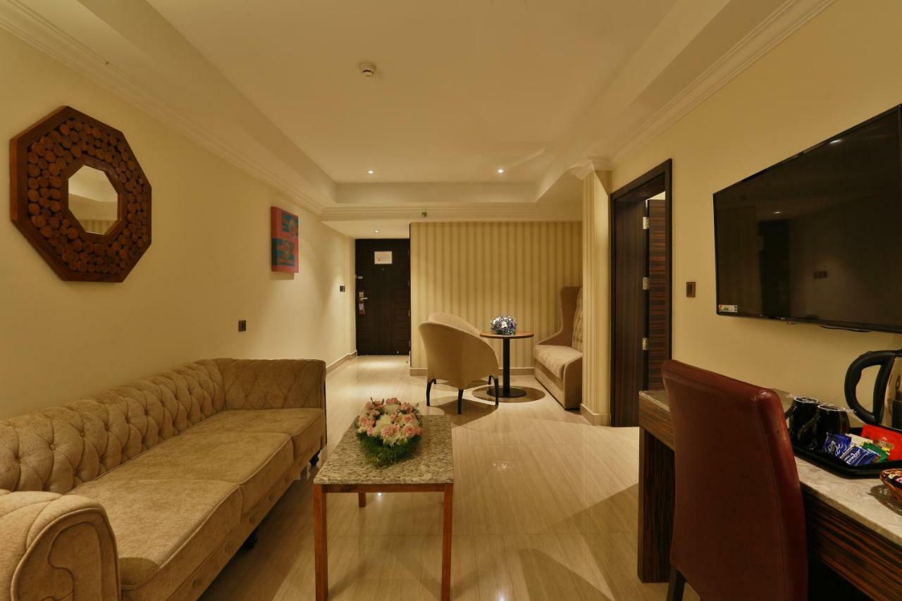 Hotel Luminara Kochi Exterior foto